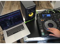 CDJ-2000 NXS vs Rekordbox DJ
